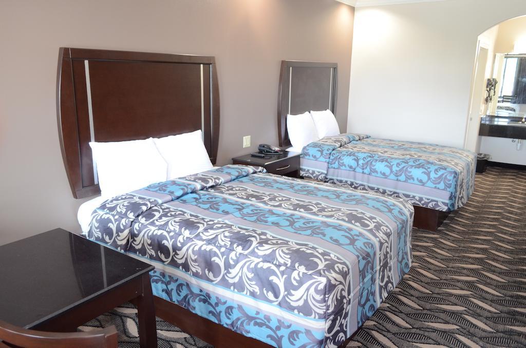 Palace Inn Sam Houston Race Park Habitación foto
